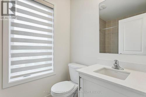 1536 Moonseed Place, Milton, ON - Indoor Photo Showing Bathroom