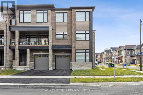 1536 Moonseed Place, Milton, ON - Outdoor With Facade