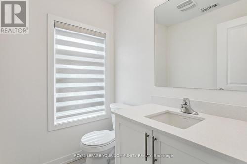 1536 Moonseed Place, Milton, ON - Indoor Photo Showing Bathroom