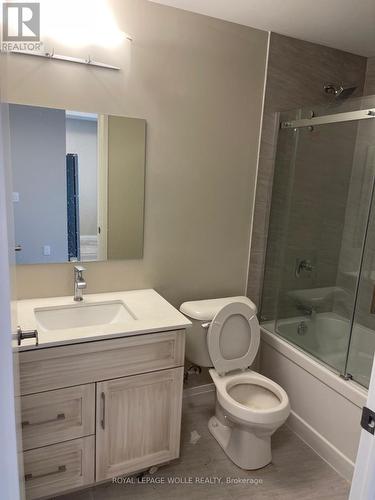 2407 - 108 Garment Street, Kitchener, ON - Indoor Photo Showing Bathroom