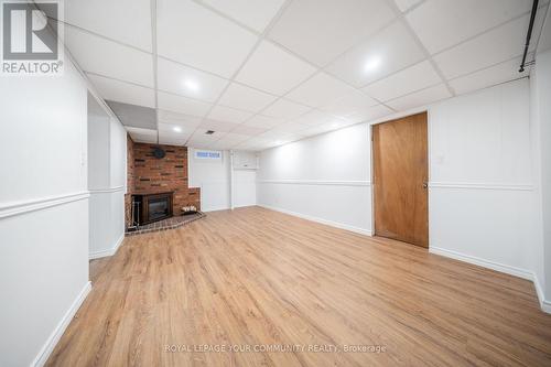 32 Collingdon Drive, Brantford, ON - Indoor Photo Showing Other Room