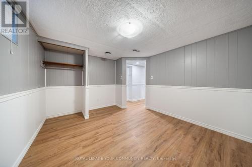 32 Collingdon Drive, Brantford, ON - Indoor Photo Showing Other Room