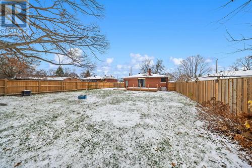 32 Collingdon Drive, Brantford, ON - Outdoor With Backyard