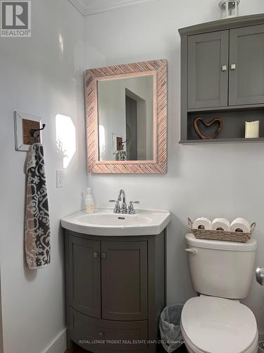 11 Cain Avenue, Kapuskasing, ON - Indoor Photo Showing Bathroom