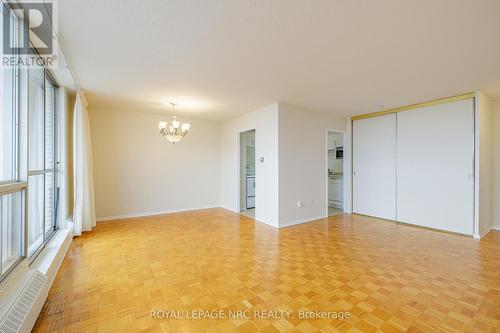 1006 - 15 Towering Heights Boulevard, St. Catharines (461 - Glendale/Glenridge), ON - Indoor Photo Showing Other Room