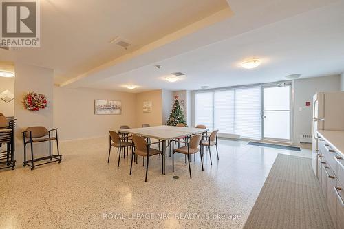 1006 - 15 Towering Heights Boulevard, St. Catharines (461 - Glendale/Glenridge), ON - Indoor Photo Showing Dining Room