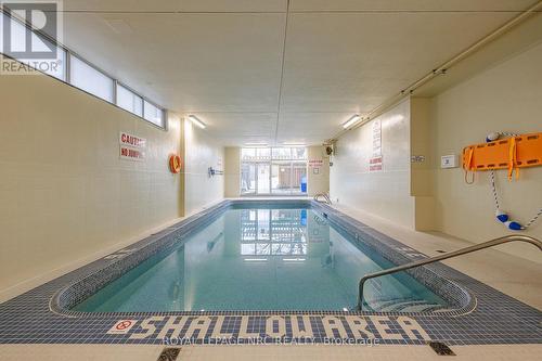 1006 - 15 Towering Heights Boulevard, St. Catharines (461 - Glendale/Glenridge), ON - Indoor Photo Showing Other Room With In Ground Pool