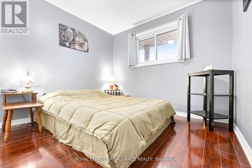 56 Harbour Street, Brighton, ON - Indoor Photo Showing Bedroom