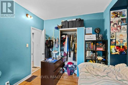 33 Cline Avenue N, Hamilton, ON - Indoor Photo Showing Bedroom