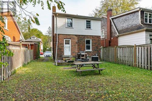 33 Cline Avenue N, Hamilton, ON - Outdoor With Exterior