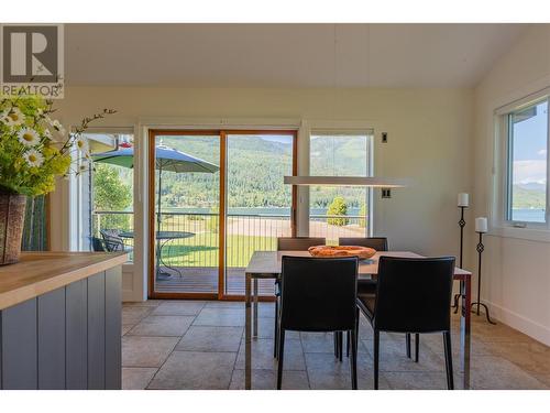 6459 Erindale Road, Nelson, BC - Indoor Photo Showing Dining Room