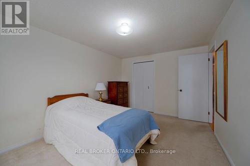 88 Northpark Drive, Ottawa, ON - Indoor Photo Showing Bedroom