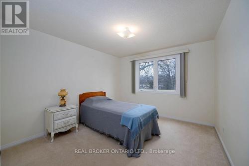 88 Northpark Drive, Ottawa, ON - Indoor Photo Showing Bedroom