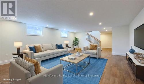 21 Orchard Drive, Stratford (Ellice), ON - Indoor Photo Showing Living Room