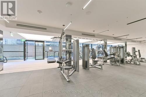 1406 - 117 Broadway Avenue, Toronto, ON - Indoor Photo Showing Gym Room