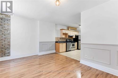 2 - 41 Mutual Street, Toronto, ON - Indoor Photo Showing Kitchen