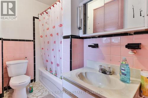 27 Dell Park Avenue, Toronto, ON - Indoor Photo Showing Bathroom