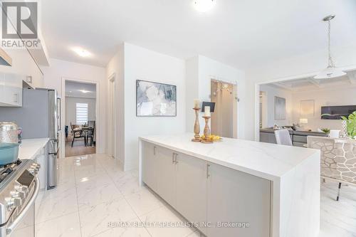 41 Leo Austin Road, Brampton, ON - Indoor Photo Showing Kitchen