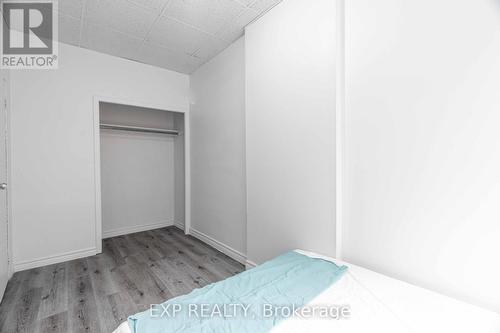 344.5 Richmond Street, London, ON - Indoor Photo Showing Bedroom