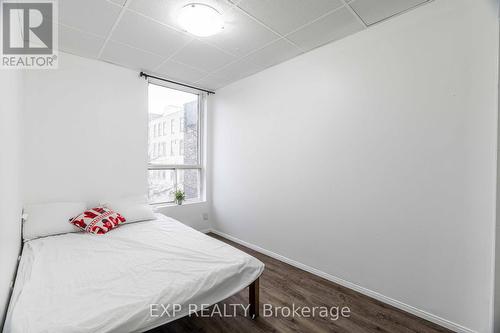 344.5 Richmond Street, London, ON - Indoor Photo Showing Bedroom