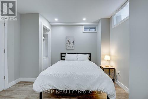 1 - 104 Wellington Street N, Hamilton, ON - Indoor Photo Showing Bedroom