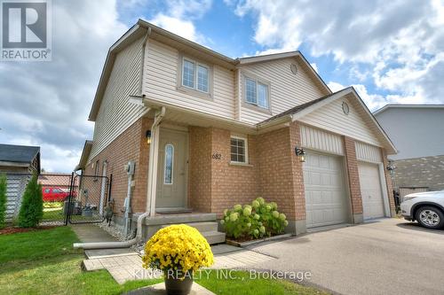 Unit #A - 682 Pinerow Crescent, Waterloo, ON - Outdoor