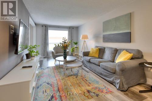 Unit #A - 682 Pinerow Crescent, Waterloo, ON - Indoor Photo Showing Living Room