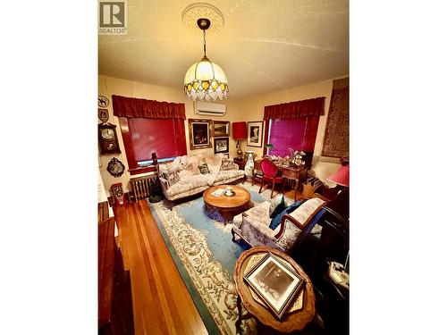 340 Highway 21 Highway, Creston, BC - Indoor