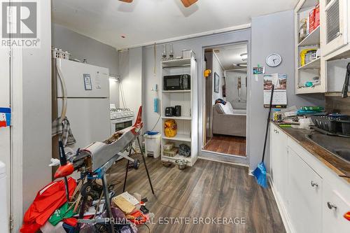 477 Horton Street, London, ON - Indoor Photo Showing Kitchen