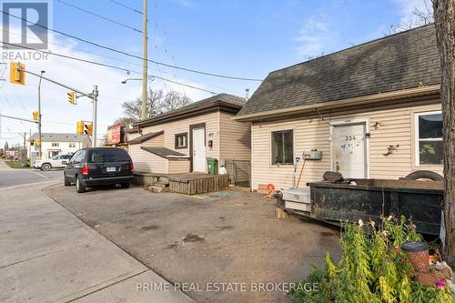 477 Horton Street, London, ON - Outdoor