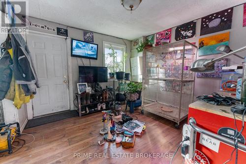 477 Horton Street, London, ON - Indoor Photo Showing Other Room