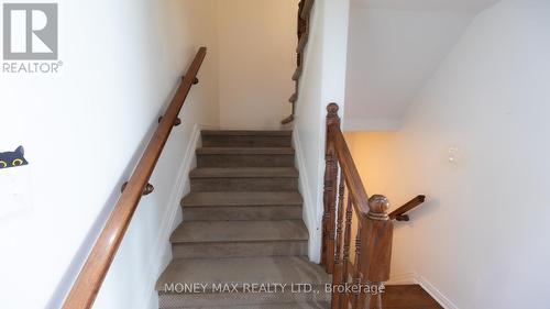 39 Chesapeake Crescent, Ottawa, ON - Indoor Photo Showing Other Room