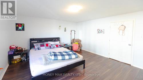 39 Chesapeake Crescent, Ottawa, ON - Indoor Photo Showing Bedroom