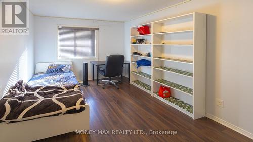 39 Chesapeake Crescent, Ottawa, ON - Indoor Photo Showing Bedroom