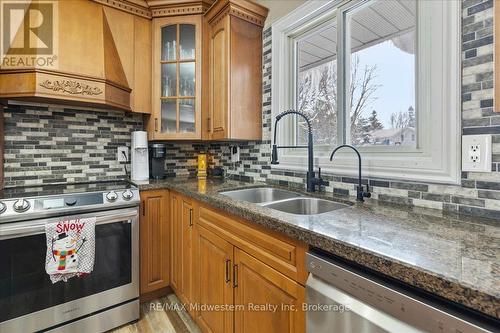 135 Queen Street, North Perth (31 - Elma Twp), ON - Indoor Photo Showing Kitchen With Double Sink