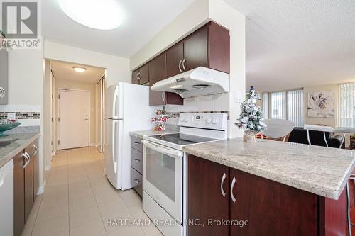 103 - 700 Constellation Drive, Mississauga, ON - Indoor Photo Showing Kitchen