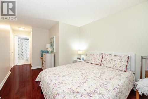 103 - 700 Constellation Drive, Mississauga, ON - Indoor Photo Showing Bedroom