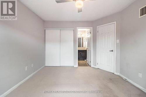 782 Johnson Heights, Milton, ON - Indoor Photo Showing Other Room