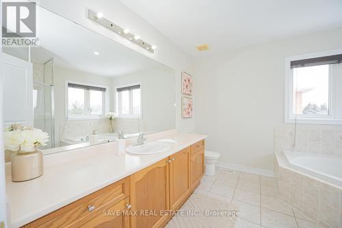 50 Begonia Crescent, Brampton, ON - Indoor Photo Showing Bathroom