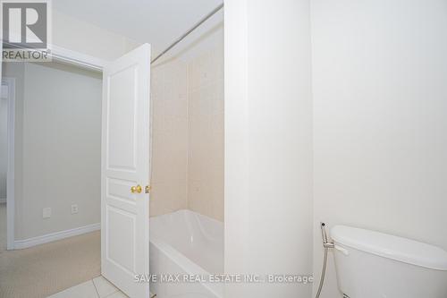 50 Begonia Crescent, Brampton, ON - Indoor Photo Showing Bathroom