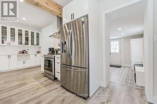 281 Smith Street, Wellington North, ON - Indoor Photo Showing Kitchen