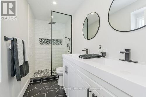 281 Smith Street, Wellington North, ON - Indoor Photo Showing Bathroom