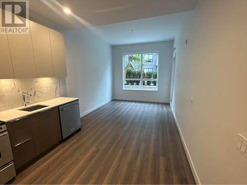 101 648 Lea Avenue, Coquitlam, BC - Indoor Photo Showing Kitchen