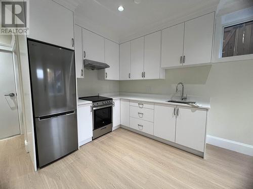 3819 W 18Th Avenue, Vancouver, BC - Indoor Photo Showing Kitchen