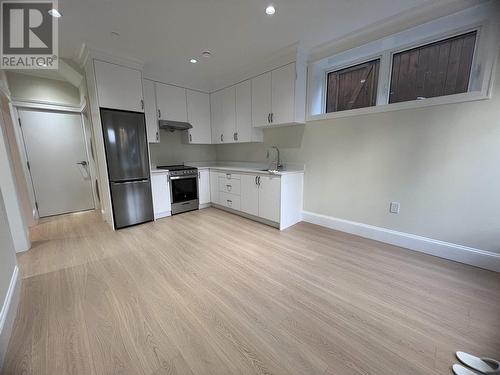 3819 W 18Th Avenue, Vancouver, BC - Indoor Photo Showing Kitchen