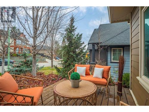 Welcoming front entrance patio - 558 Gowen Place, Kelowna, BC - Outdoor With Deck Patio Veranda