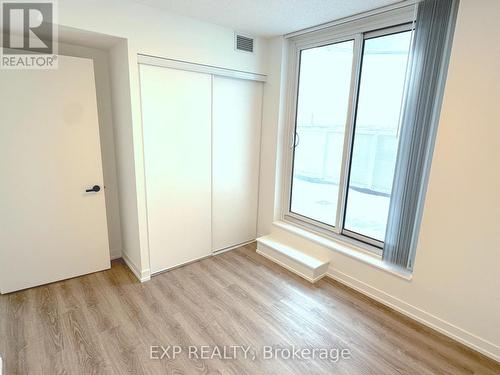 711 - 195 Commerce Street, Vaughan, ON - Indoor Photo Showing Other Room