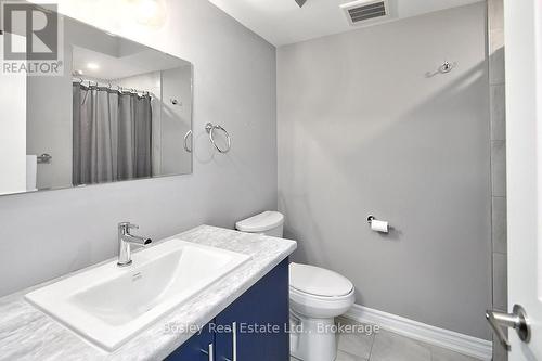 133 Sebastien Street, Blue Mountains, ON - Indoor Photo Showing Bathroom