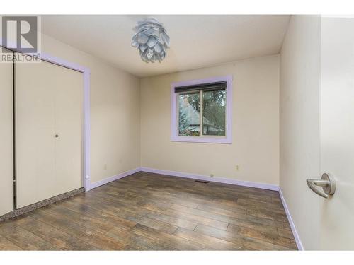 1221 50 Avenue Ne, Salmon Arm, BC - Indoor Photo Showing Other Room