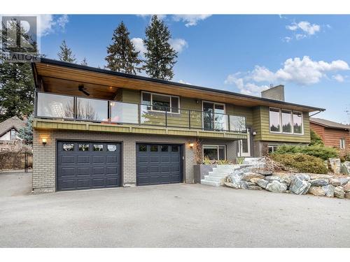 1221 50 Avenue Ne, Salmon Arm, BC - Outdoor